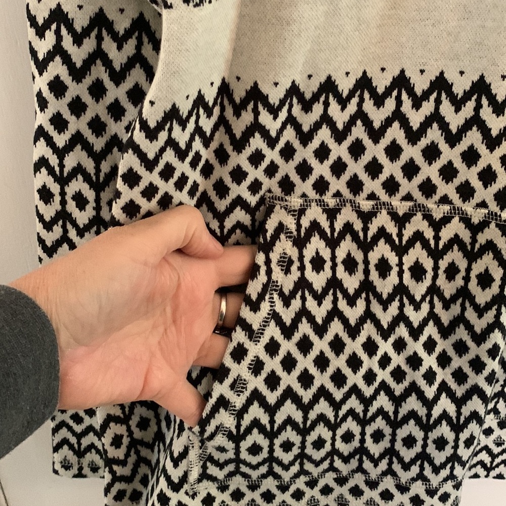 Talbots Off-White And Black Patterned Quarter Zip… - image 6